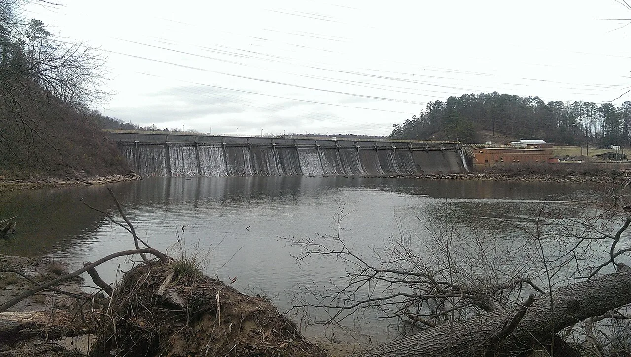 The Chattahoochee River below Morgan Falls Dam. Segment 2C would follow the river from Morgan Falls Overlook Park to Grogans Ferry Road.
